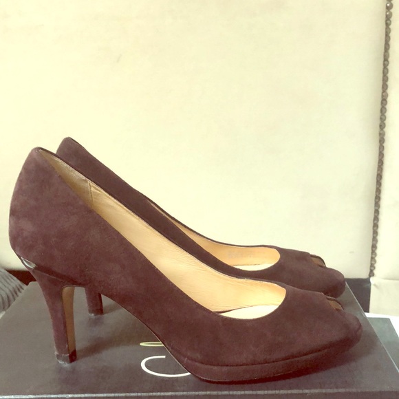 COPY - Cole Haan sz 8.5 brown suede peep toe pumps- Nike - Picture 1 of 4